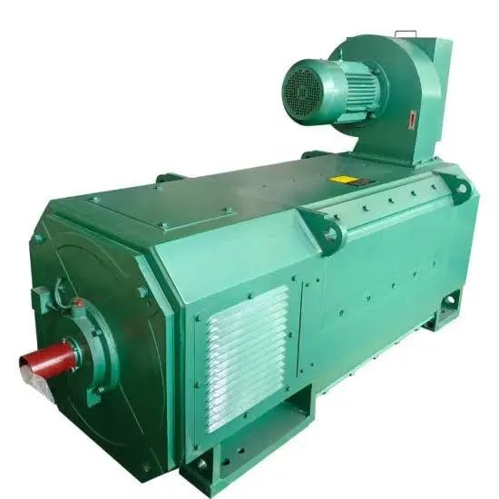 Heavy duty industrial DC motor with cooling fan